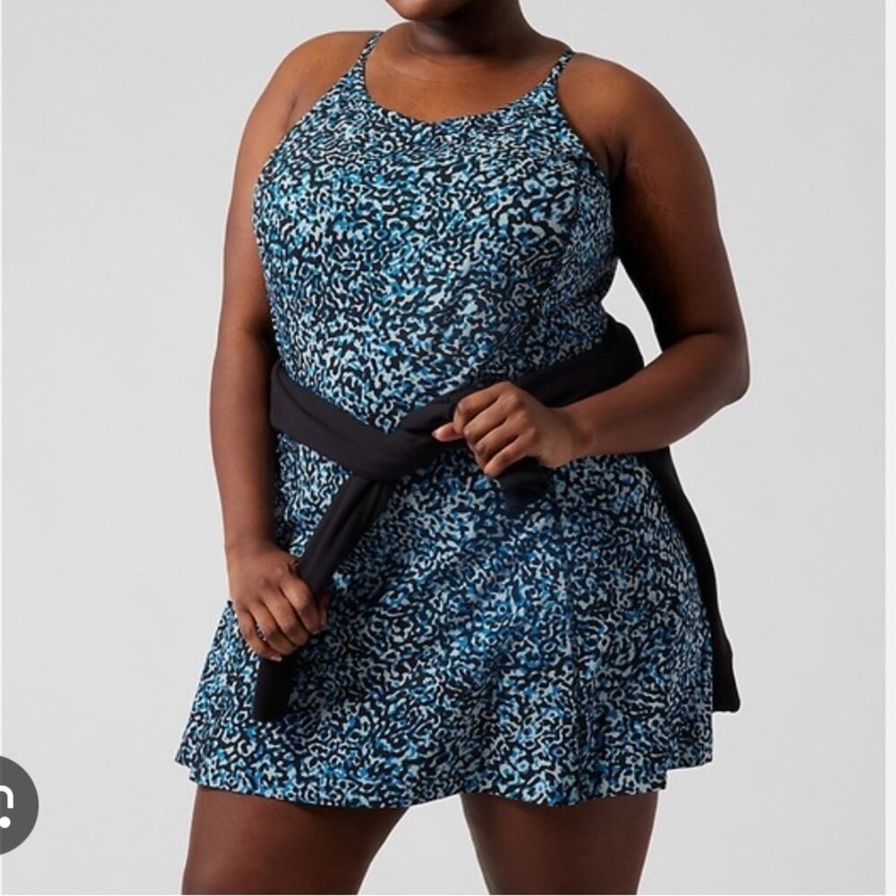 NWT Athleta blue print Infinity cross back romper dress, 1X